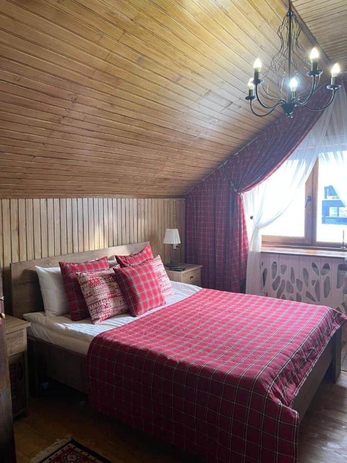 Chalet Blanc Bukovel Extérieur photo