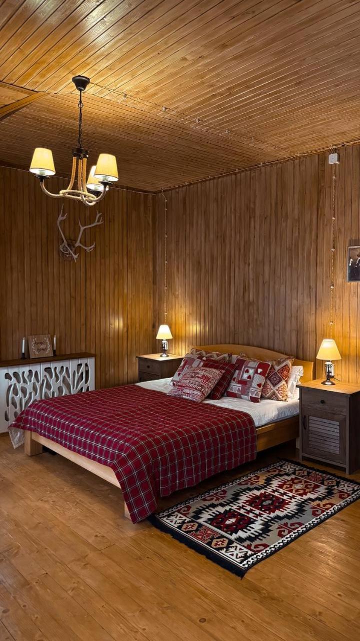 Chalet Blanc Bukovel Extérieur photo