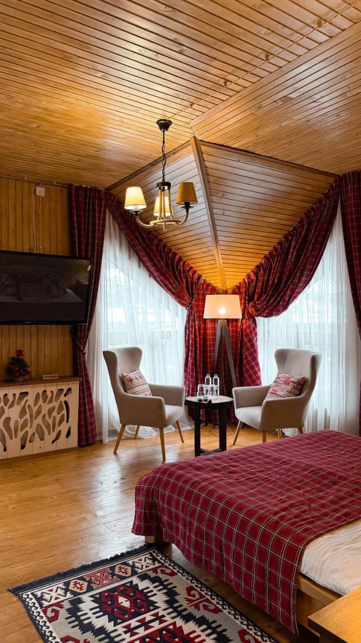 Chalet Blanc Bukovel Extérieur photo