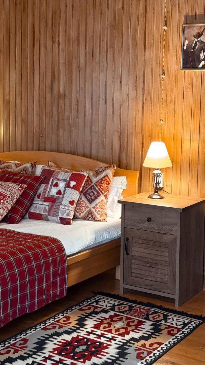 Chalet Blanc Bukovel Extérieur photo