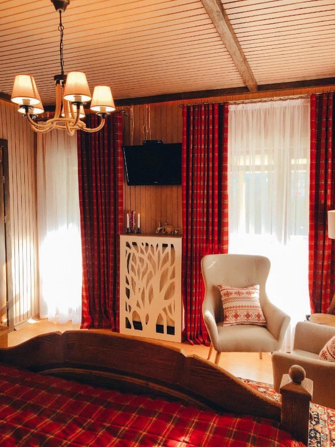 Chalet Blanc Bukovel Extérieur photo